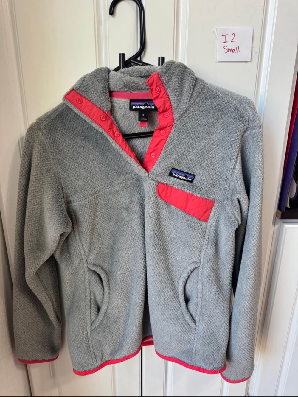 Patagonia Gray retool Fleece Pullover with Coral Trim, small (i2)
